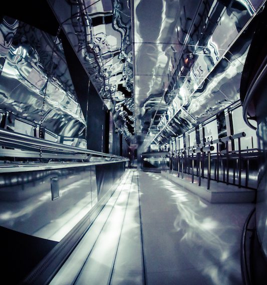 FASHION TRAIN LIGHT SHOW