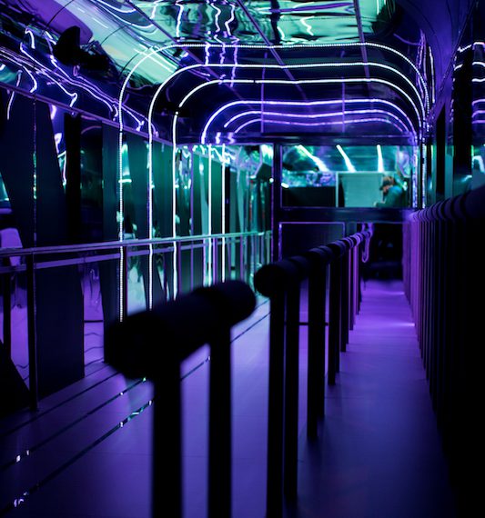 FASHION TRAIN LIGHT SHOW